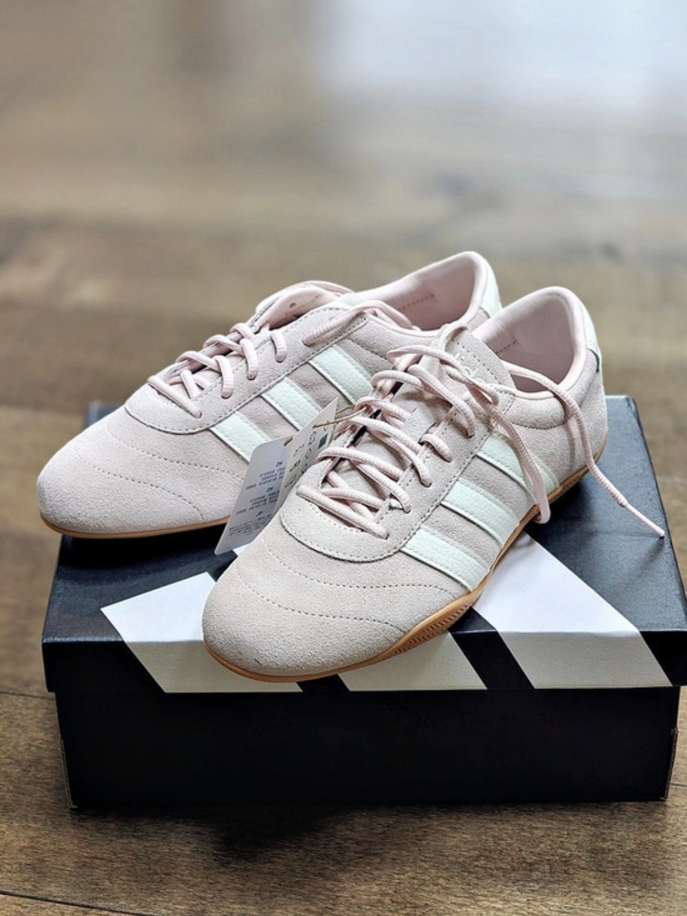 adidas Grand Court Lo Pink Suede Sneakers US 6.5 New in box